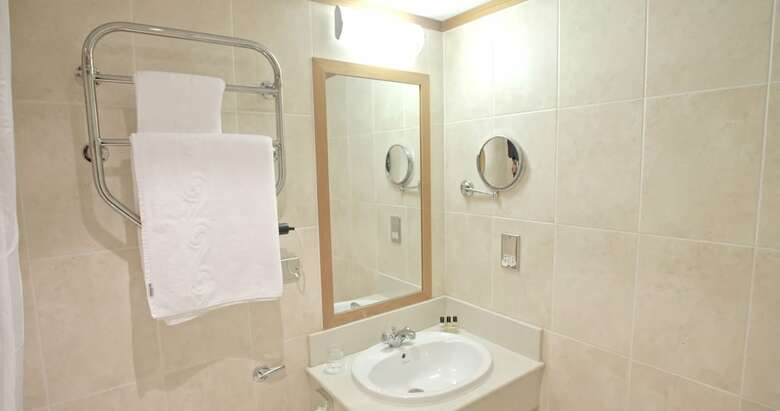 Sandbanks Hotel