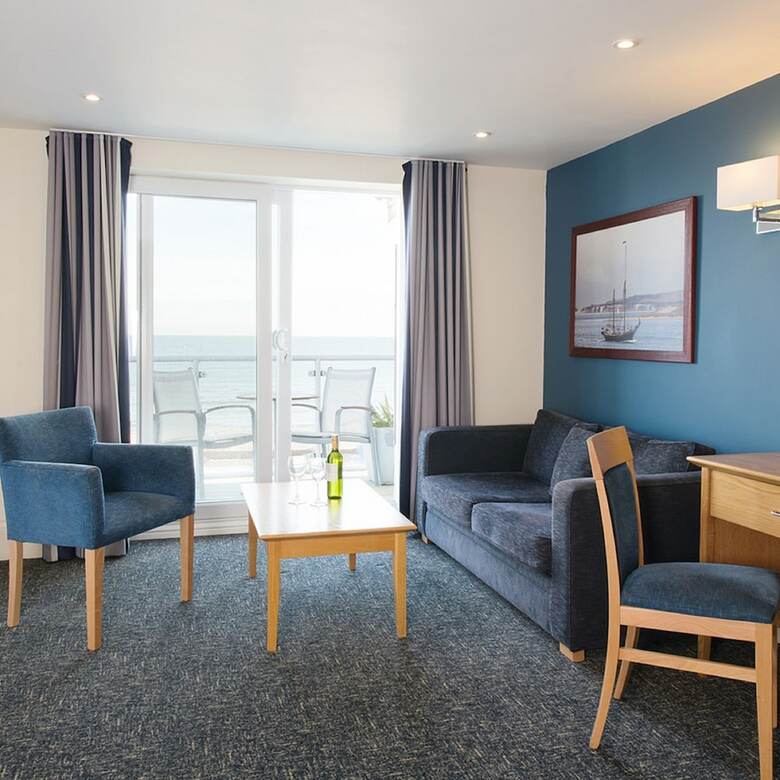 Sandbanks Hotel