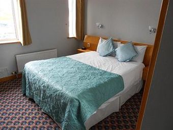 Salterns Harbourside Hotel