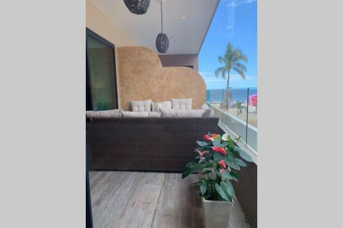 Apartamento New Condo On The Beach