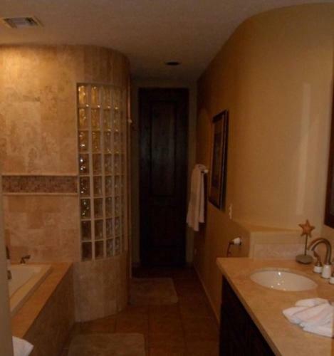 Bella Sirena 2br Bd 304-v By Casago