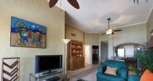 Marina Pinacate 2br 105-v By Casago
