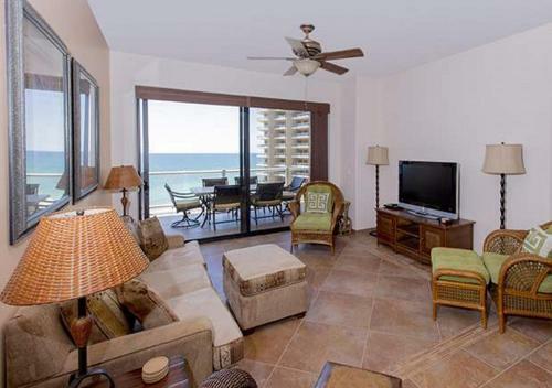 Apartamento 3 Br Condo Available In Las Palomas Sandy Beach