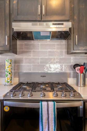 New Home Fully Equipped And Waiting For You