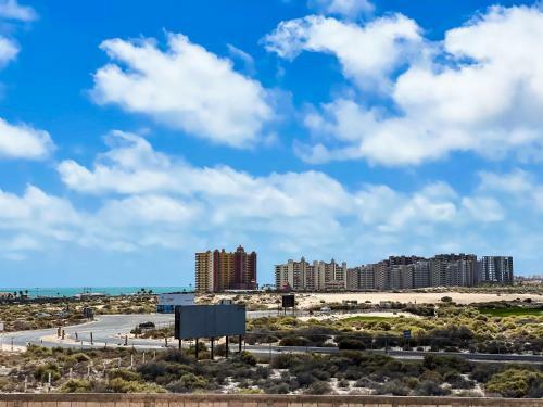 Gated 2br Apartment Near Sandy Beach