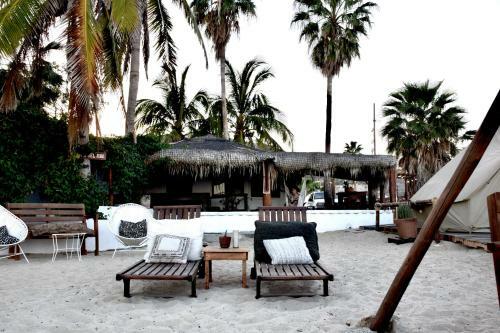 R�stico Lounge - Property In Front Of The Beach