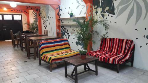 Hostal Morell�n 18