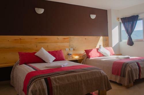 Hotel Axkan Click Suites