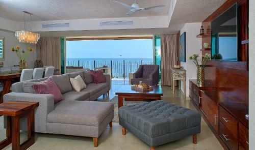Apartamento Grand Venetian Beachfront Condos