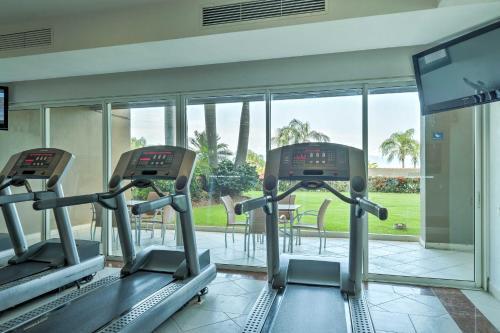 Apartamento Upscale Puerto Vallarta Condo With Beachfront Balcony