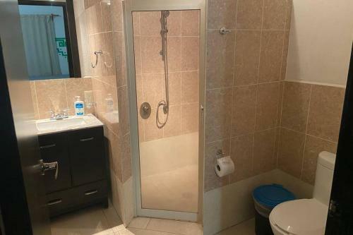 Big House Heated Pool Fully Equiped Great Location
