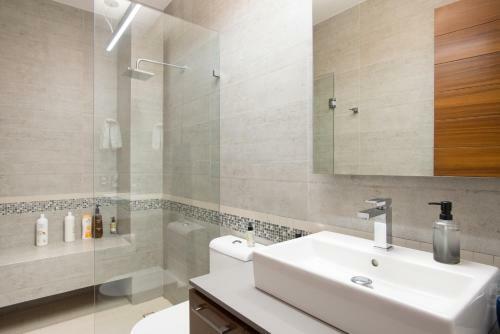 Apartamento Loft 268-404 Ocean Views Spacious Balcony Rooftop Pool