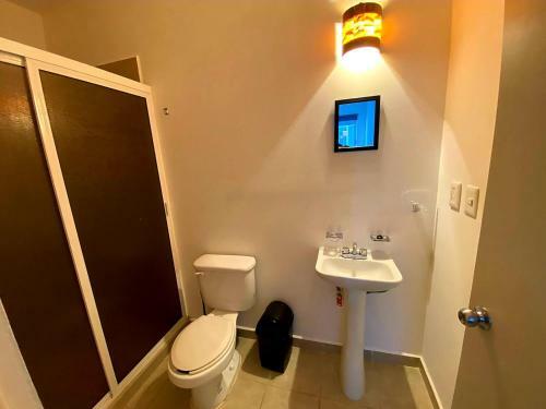Apartamento Nuevo Con Alberca En Primer Piso