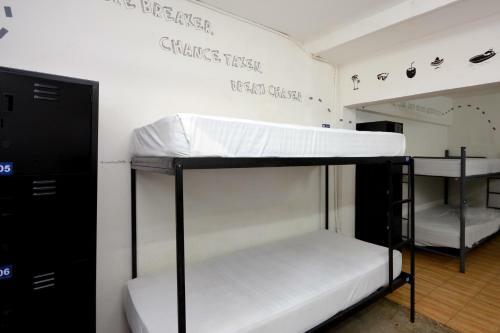 Hostal Hostel 6/15