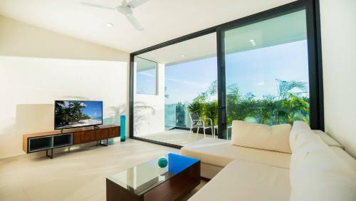 Apartments Near Beach Polo 88