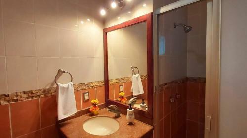 Villa Familiar Con Piscina