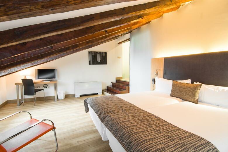 Hotel Petit Palace Plaza Del Carmen