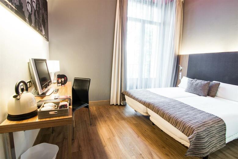 Hotel Petit Palace Plaza Del Carmen