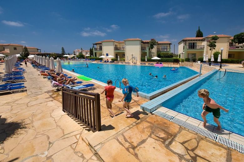 Hotel Thalassaki Freij Resort(.)