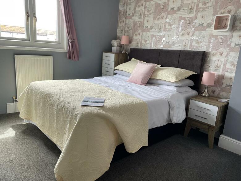 Hostal Cherwood Hotel