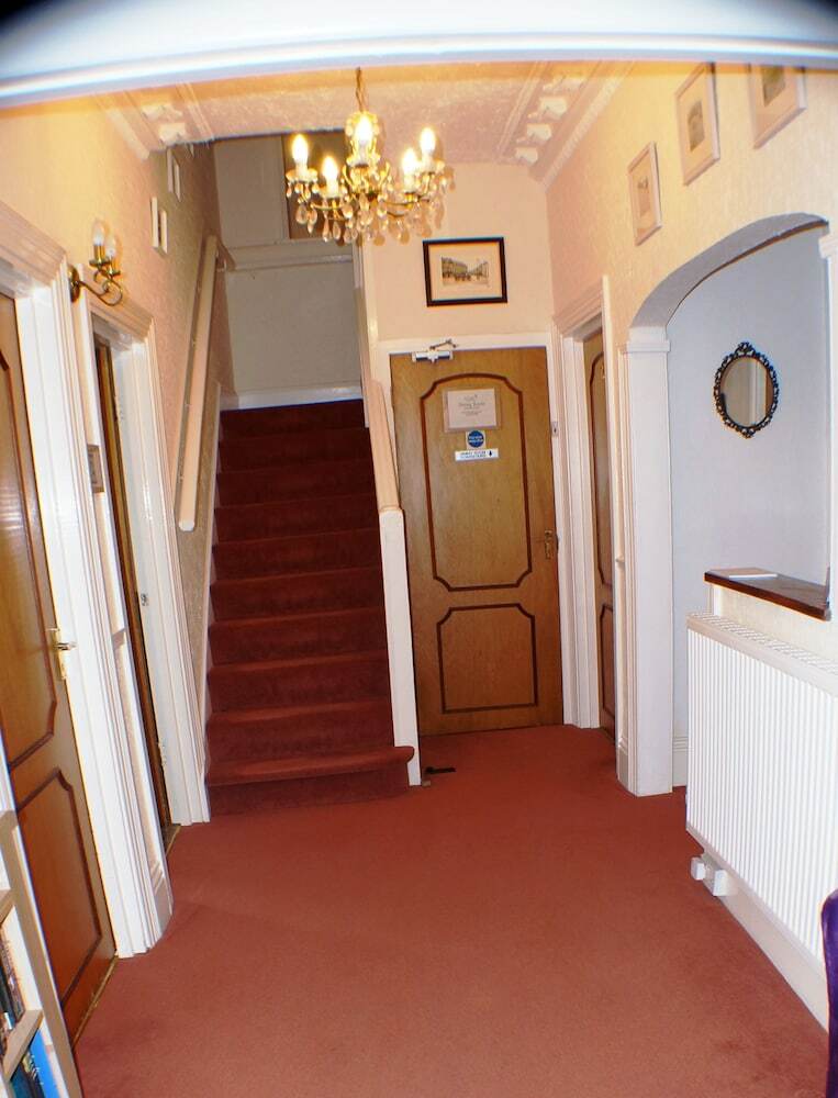Hostal The Ashleigh Guesthouse