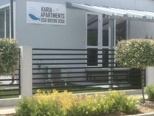Hostal Karia Apartments
