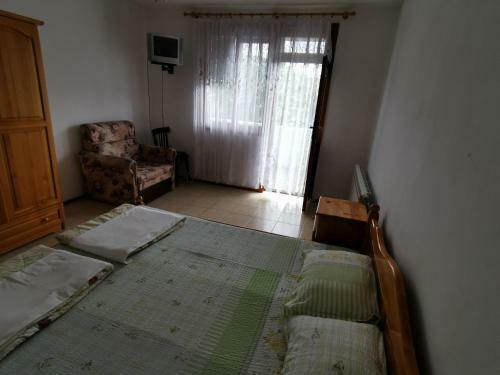 Hostal ?????