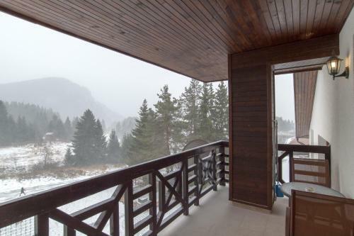 Mountain View Apartment 541