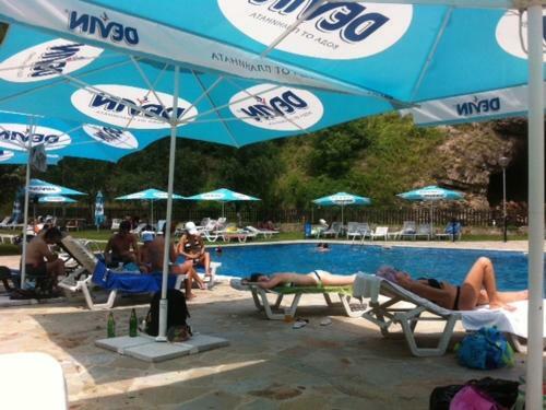 Panorama Apartments, Stoykite