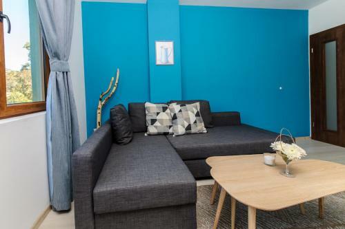 Rebus Apartments