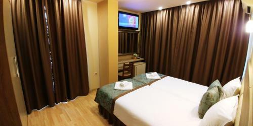 Hostal Garden Guest House