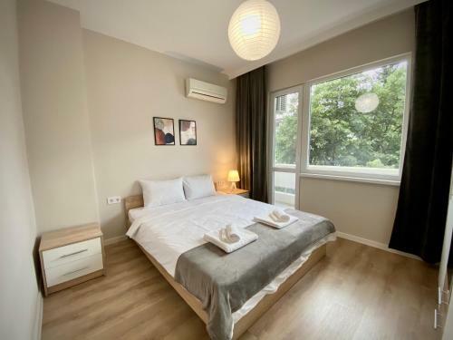 Stylish Top Centre Apartment For 4 Guests