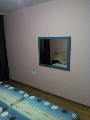 Hostex Trinity Apartment