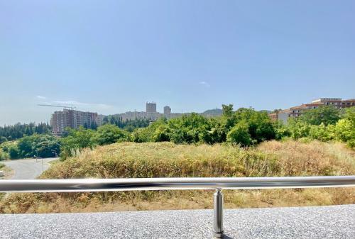 Amazing 1bed Apartment With Free Parking