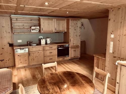 Hotel Pension Alpenrose