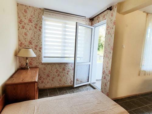 Hostal Velina House