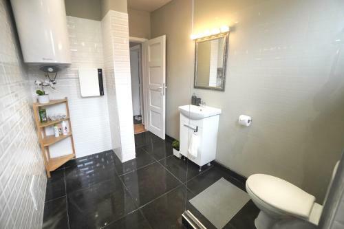 Hostal ???? ?? ????? ??????? Guest House Gallery