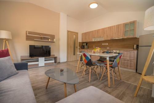Tarnovgrad Apartments