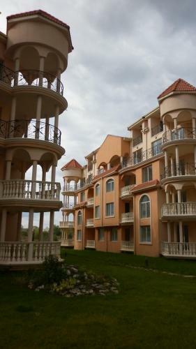 Anvers Apartments