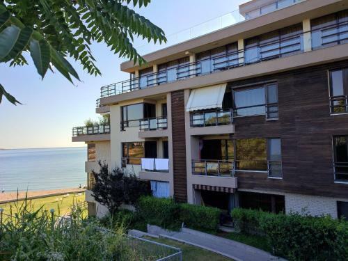 Apartamento Sand Lilies Beach Residence