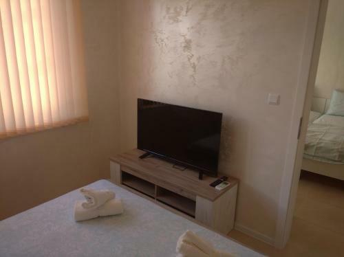Niya Apartment Green Life