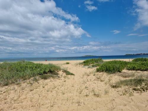 Ultimate Caravan Experience - 1st Line Gradina