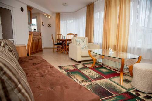 Apartamento Convenient 1-bedroom Flat Next To Harmanite Beach