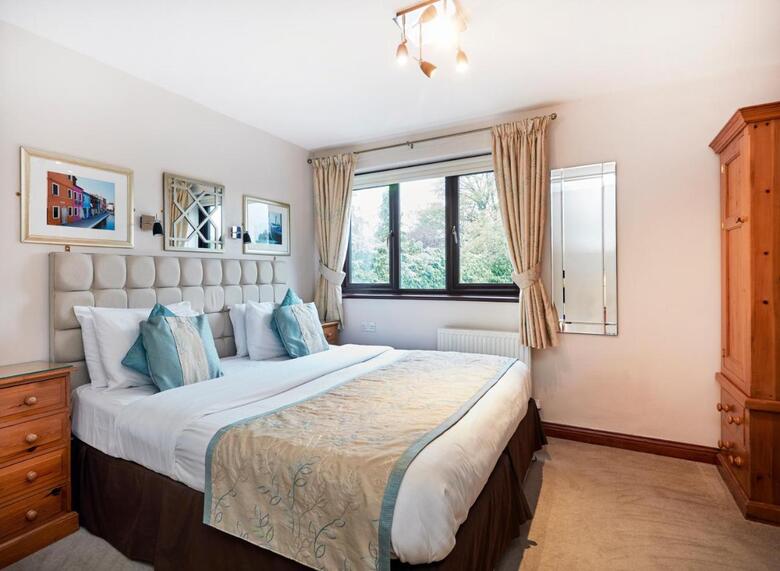 Hostal Conifers Guest House