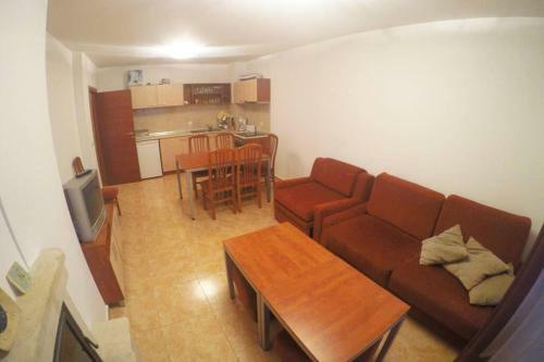 ???????? ????????? 1 ????????? - ?????? ??????????,complex Monastery 1 - Private Apartment
