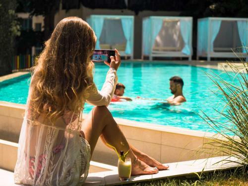 Ibis Styles Golden Sands Roomer Hotel