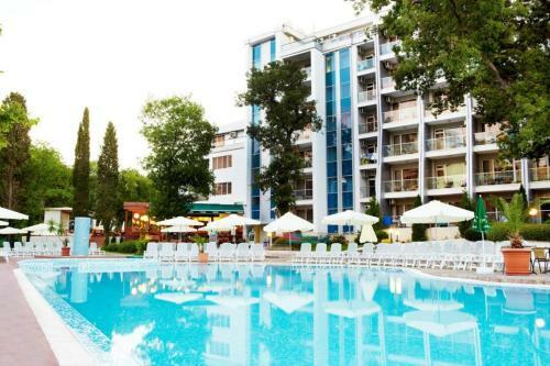 Green Park Hotel