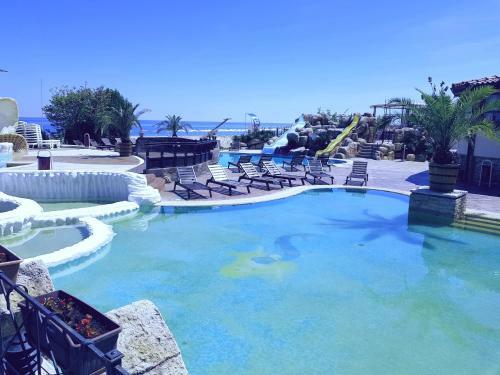 Golden Sands Rentals Apartments
