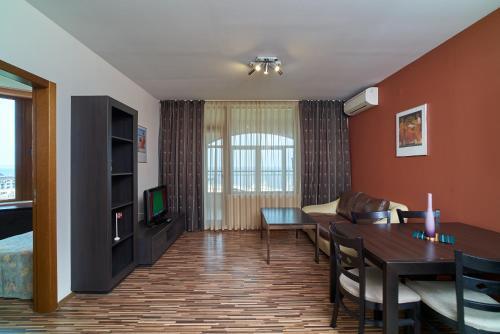 Helios Panorama Apartments Golden Sands