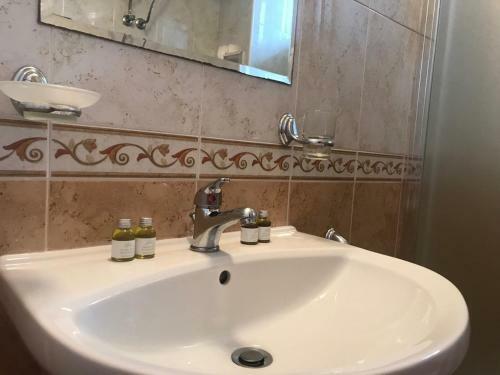 Breeze Nadezhda Apartment